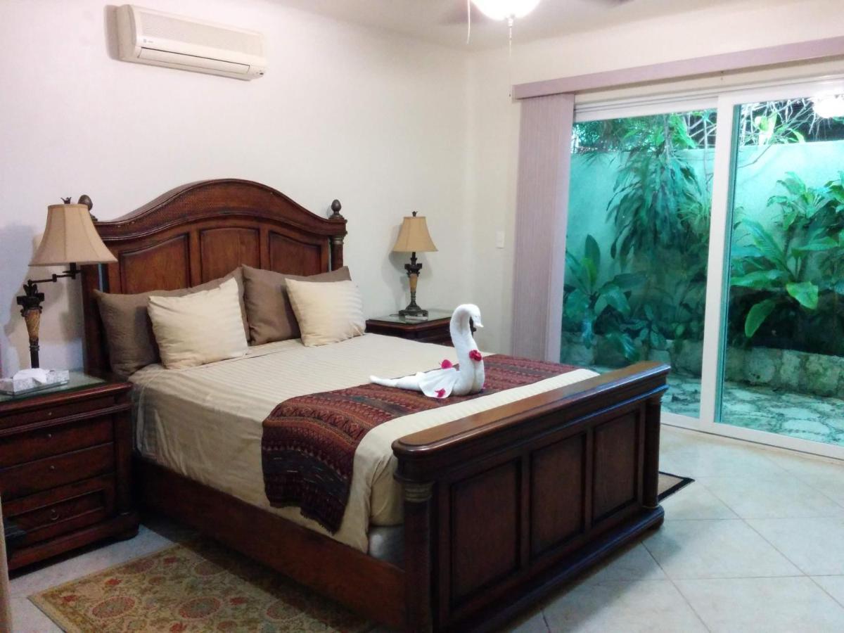 Casa Beard, Spacious Guest House With High Speed Wifi & Pool. Πλάγια Ντελ Κάρμεν Εξωτερικό φωτογραφία